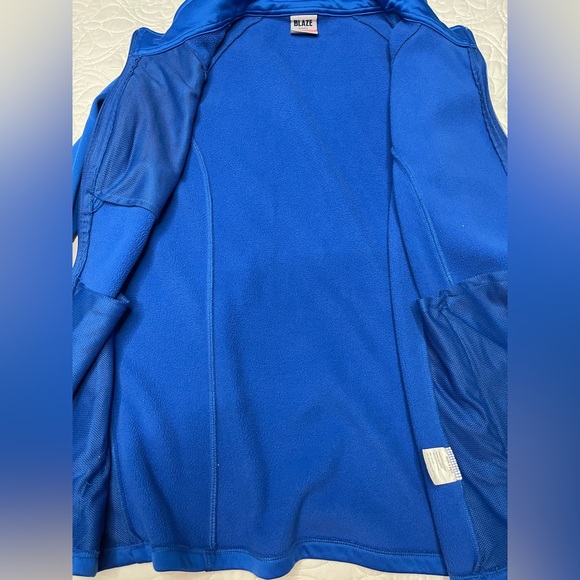 Scrub Jacket - Picture 3 of 8